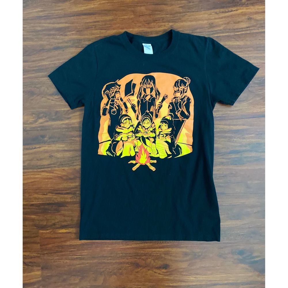 Gildan Softstyle Anime Graphic T-Shirt Small